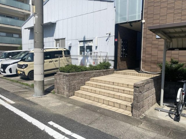 レオパレス植田南のその他