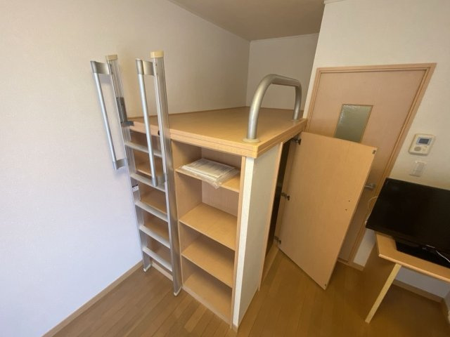 レオパレスイターナル原のその他