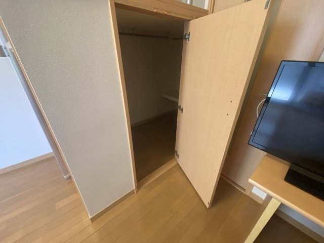 レオパレスイターナル原の内装