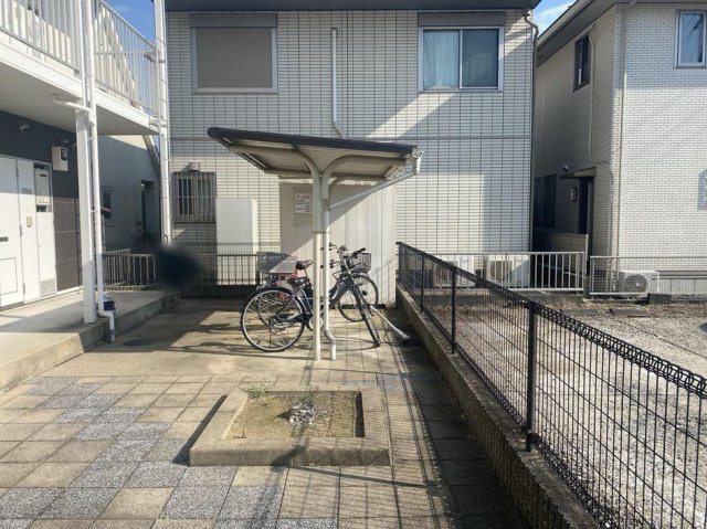 レオパレス７７３のその他