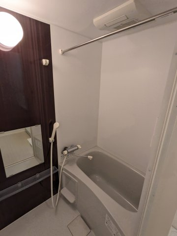 ハーモニーテラス野並Ⅱの浴室