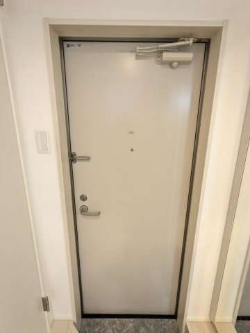 ハーモニーテラス野並Ⅱの玄関