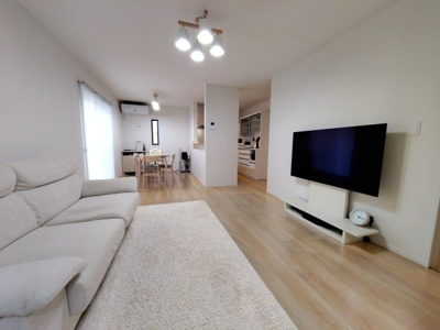 【居間・リビング】 | 上物部一戸建て