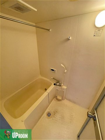 ベルマローネ千竹弐番館の浴室