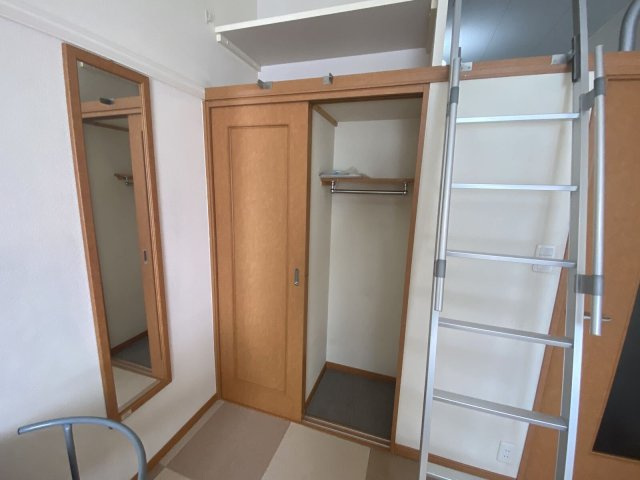 レオパレスアイティー笹原の内装