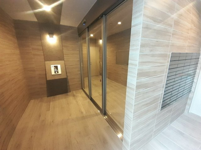 セイント野並のエントランス