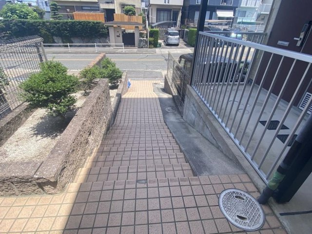 レオパレス鴻の巣のその他