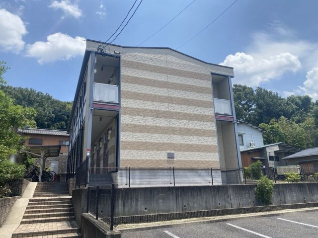 レオパレス向が丘Ⅱの外観