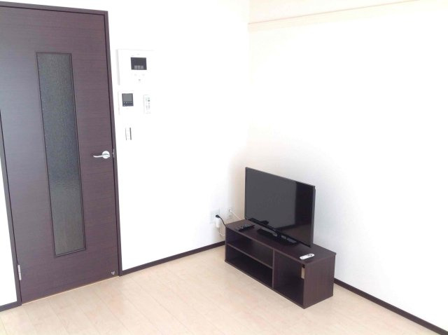 クレイノヴィラ高島の居間・リビング