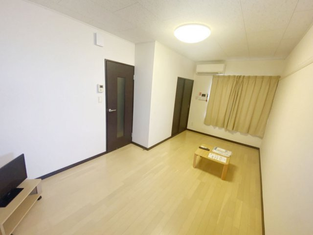 レオネクスト元八事の居間・リビング