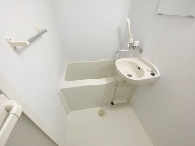 レオネクスト元八事の浴室