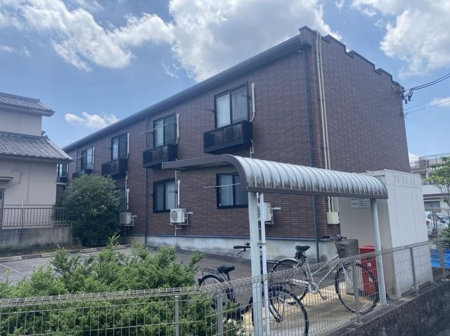 レオネクストプレイズ向ヶ丘の外観