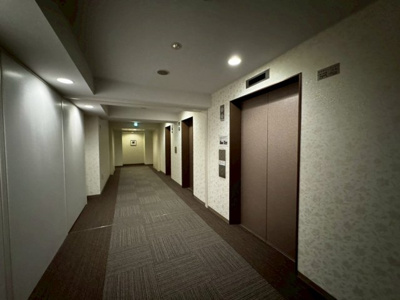 【その他共用部分】 | キャナルワーフタワーズWEST | 雨天でも濡れない内廊下です♪