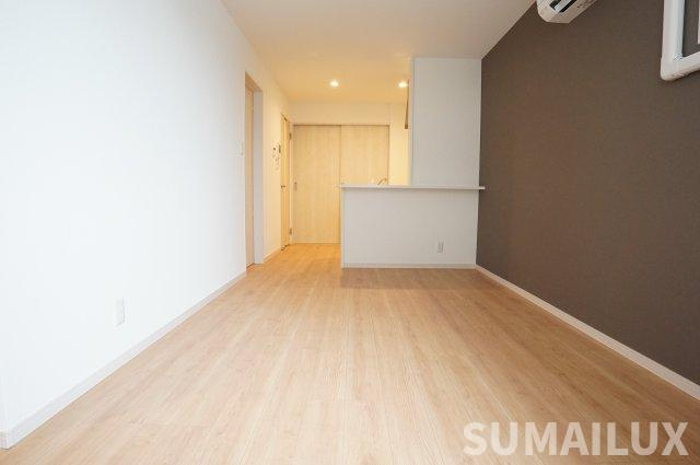 熊本市東区渡鹿８丁目のアパートの居間・リビング