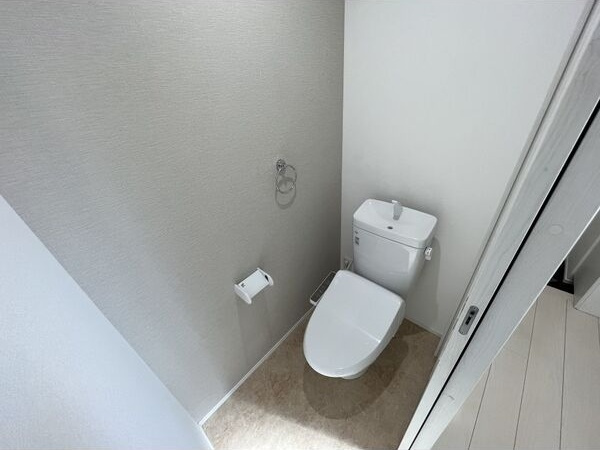 ロイヤルレジデンス高畑のトイレ