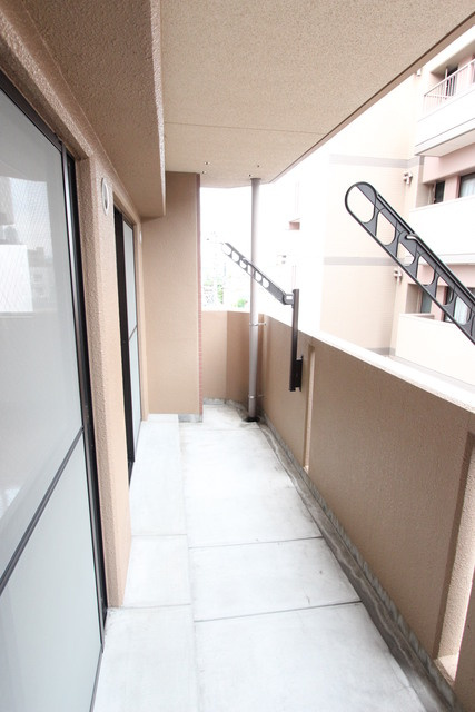 ルーチェ（ＬＵＣＥ）のバルコニー|お洗濯にも便利なバルコニー付き