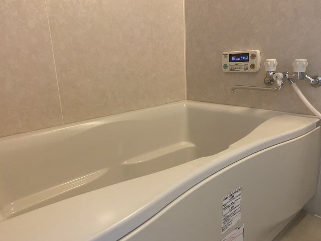 ルーチェ（ＬＵＣＥ）の浴室|ゆったり過ごせるお風呂です