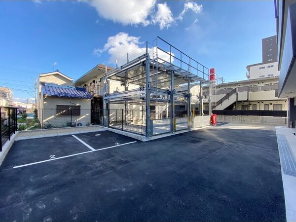 S-RESIDENCE豊国通の駐車場