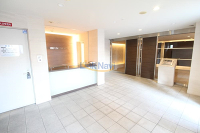 【エントランス】 | エスライズ梅田北