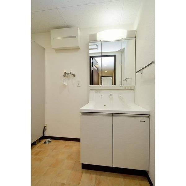 シャルールの洗面所