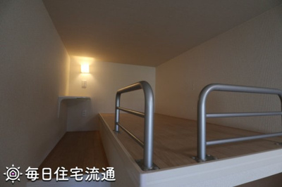 【寝室】 | サンモール向原