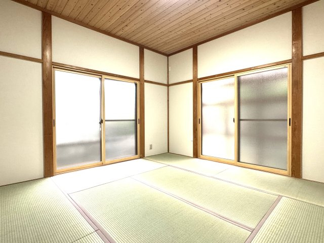 江南区曙町1丁目　中古戸建の和室