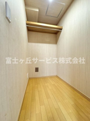 【収納】 | 静岡市駿河区小鹿 中古戸建て | 和室にある収納です