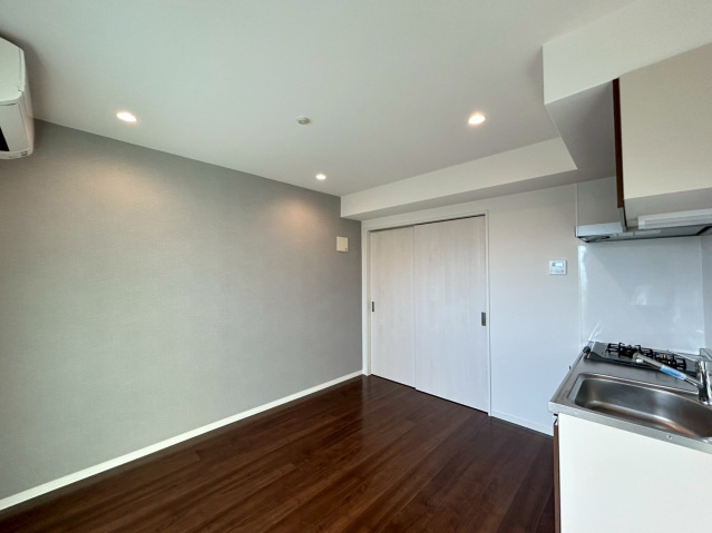 Cherim試験場前1の居間・リビング|明るい室内です☆