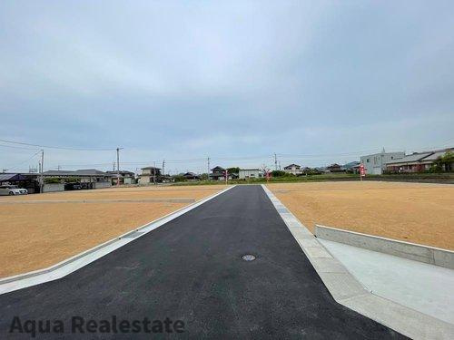 さぬき市長尾西の新築一戸建の前面道路含む現地写真|前面道路含む現地写真です