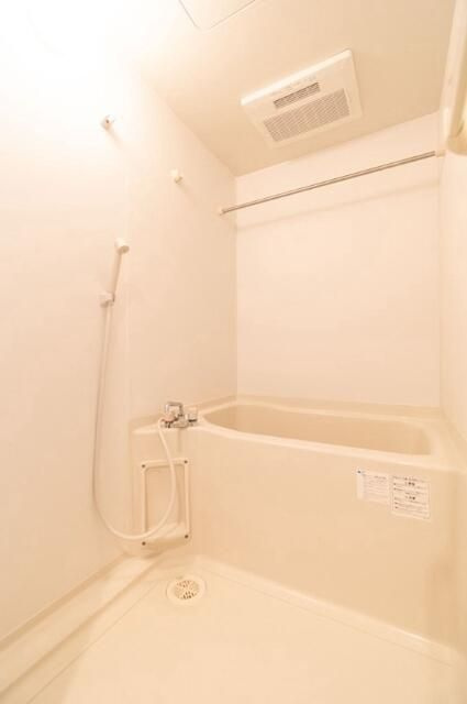 アヴァンツァーレ田端の浴室