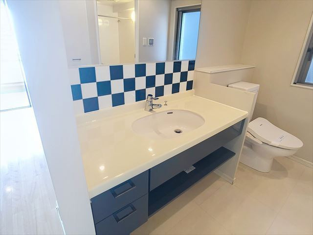 やますえ東光ビルの洗面所