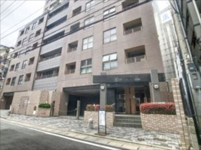 クレアセンターマークの外観