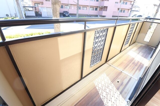 プルミエ・ラムール　Ａのバルコニー|バルコニー