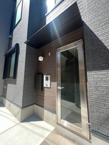 グランデハーモニー足立のエントランス