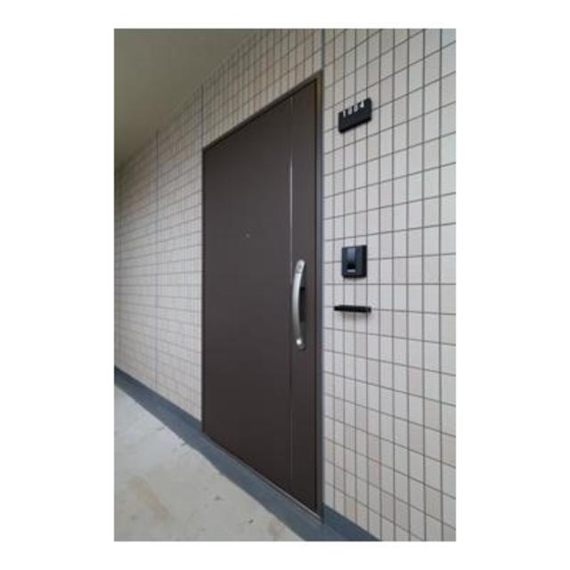 松葉の玄関|※写真は同タイプ住戸です。