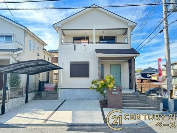 香芝市真美ケ丘５丁目　一戸建の外観|■現地撮影写真■平成２６年５月 新築・令和７年１１月 リフォーム済みのオール電化住宅です！お気軽にお問い合わせください！