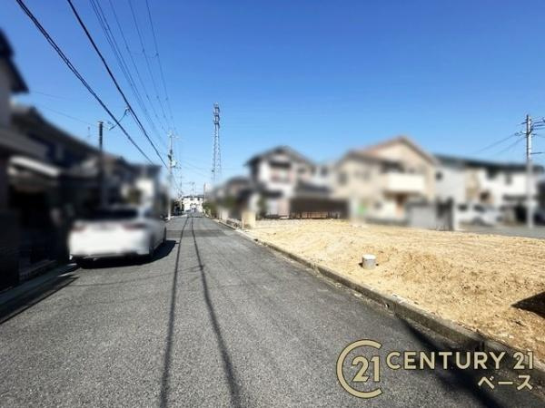 磯城郡田原本町大字秦庄の売地の前面道路含む現地写真|■現地撮影写真■前面道路約６ｍでお車の出し入れも楽々！