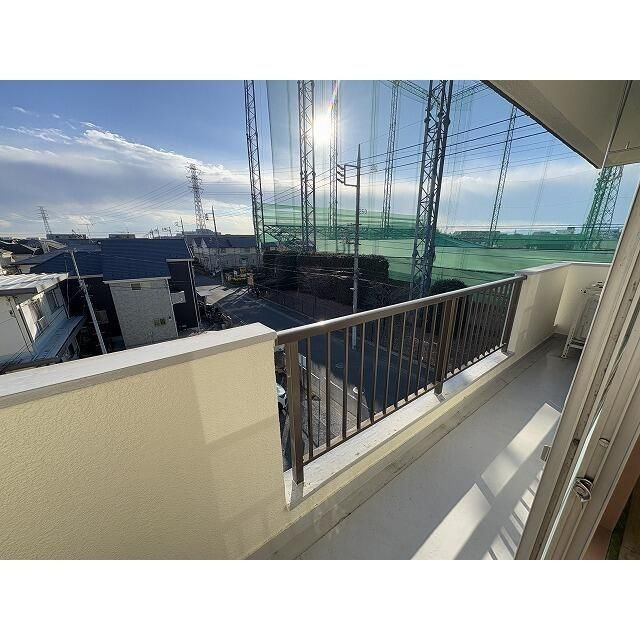 ラビアン花小金井（２年定期借家）のバルコニー