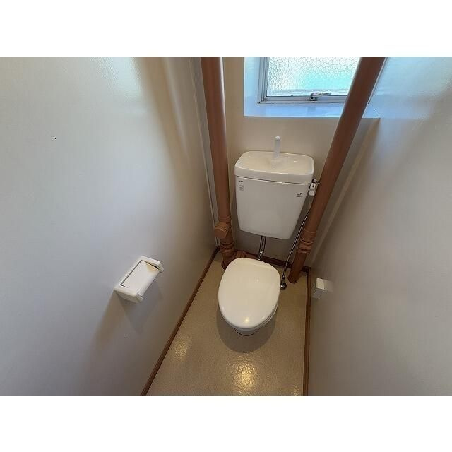 ラビアン花小金井（２年定期借家）のトイレ