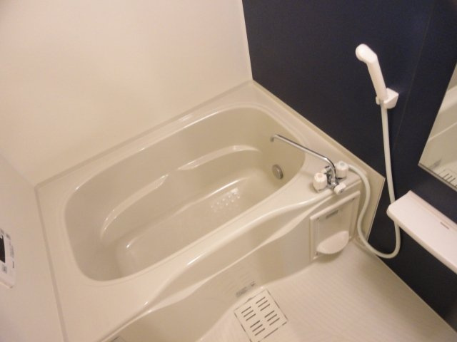 フェリスの浴室|コンパクトで使いやすいお風呂です