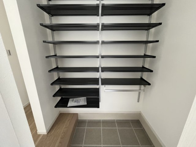 【収納】 | 大和高田市大字西坊城 全3区画 2号地 | シューズクローク