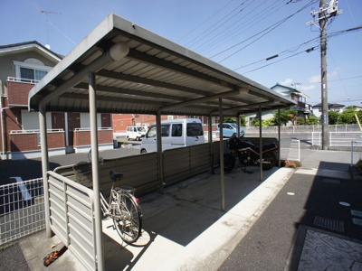 【その他共用部分】 | ワイズⅠ | 屋根付きの駐輪場があります♪屋根付きの駐輪場があります♪