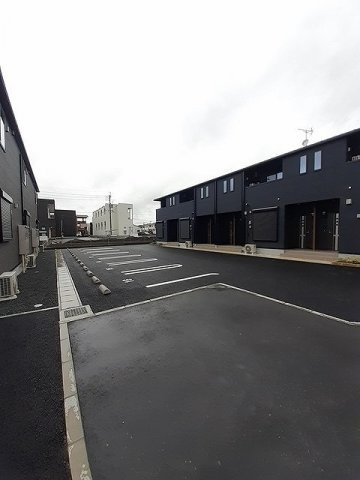 シャルム泗水５番館　Ｂの駐車場