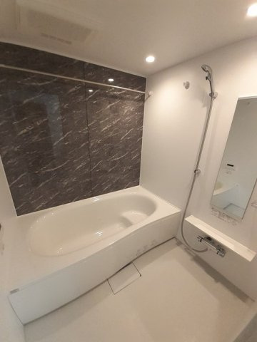 シャルム泗水５番館　Ｂの浴室