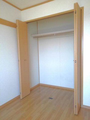 ル・ソレイユⅢの収納