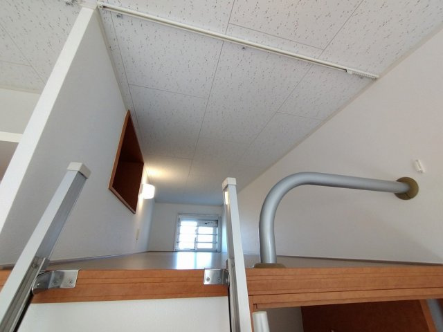 レオパレスカメリアの内装|ロフト付き♪