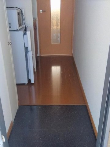 レオパレス井垣の玄関