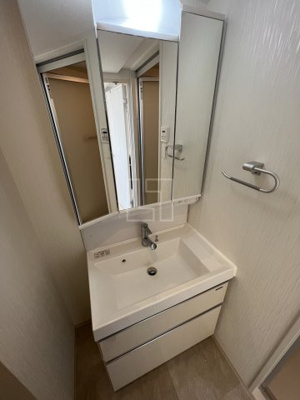 【独立洗面台】 | プレジオ難波ASIAN | プレジオ難波ASIAN（プレジオ難波アジアン）　独立洗面化粧台