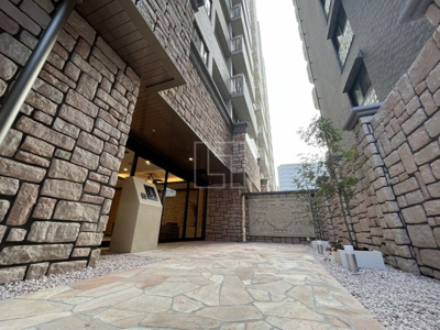 【エントランス】 | プレジオ難波ASIAN | プレジオ難波ASIAN（プレジオ難波アジアン）　エントランス