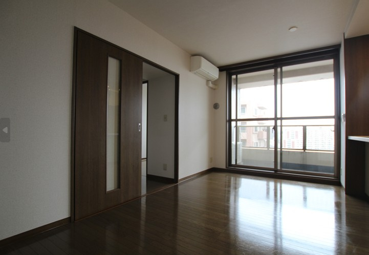 【居間・リビング】